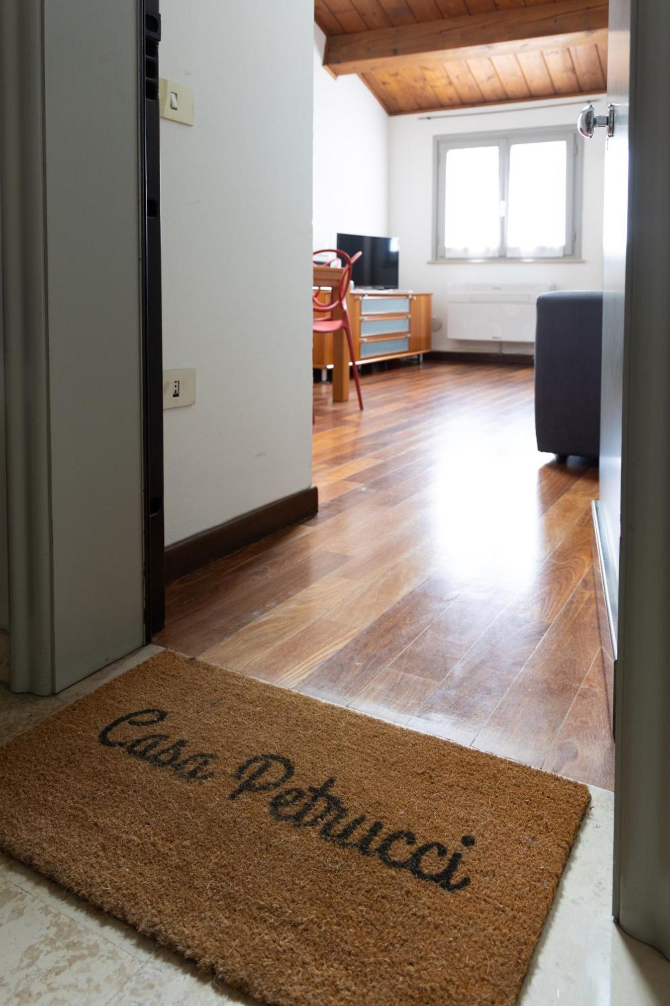 Casa Petrucci Centro Storico Apartment ฟอร์ลี ภายนอก รูปภาพ